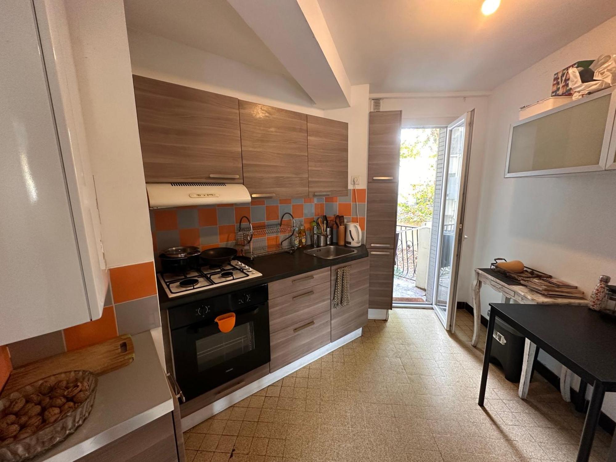 Chambres Dans Grand Appartement - Centre-Ville Montpellier Bagian luar foto