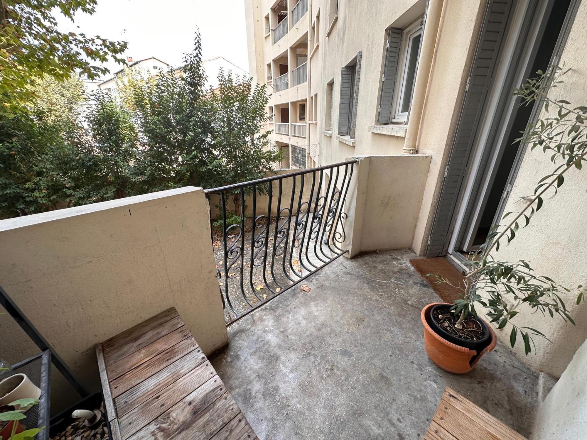 Chambres Dans Grand Appartement - Centre-Ville Montpellier Bagian luar foto