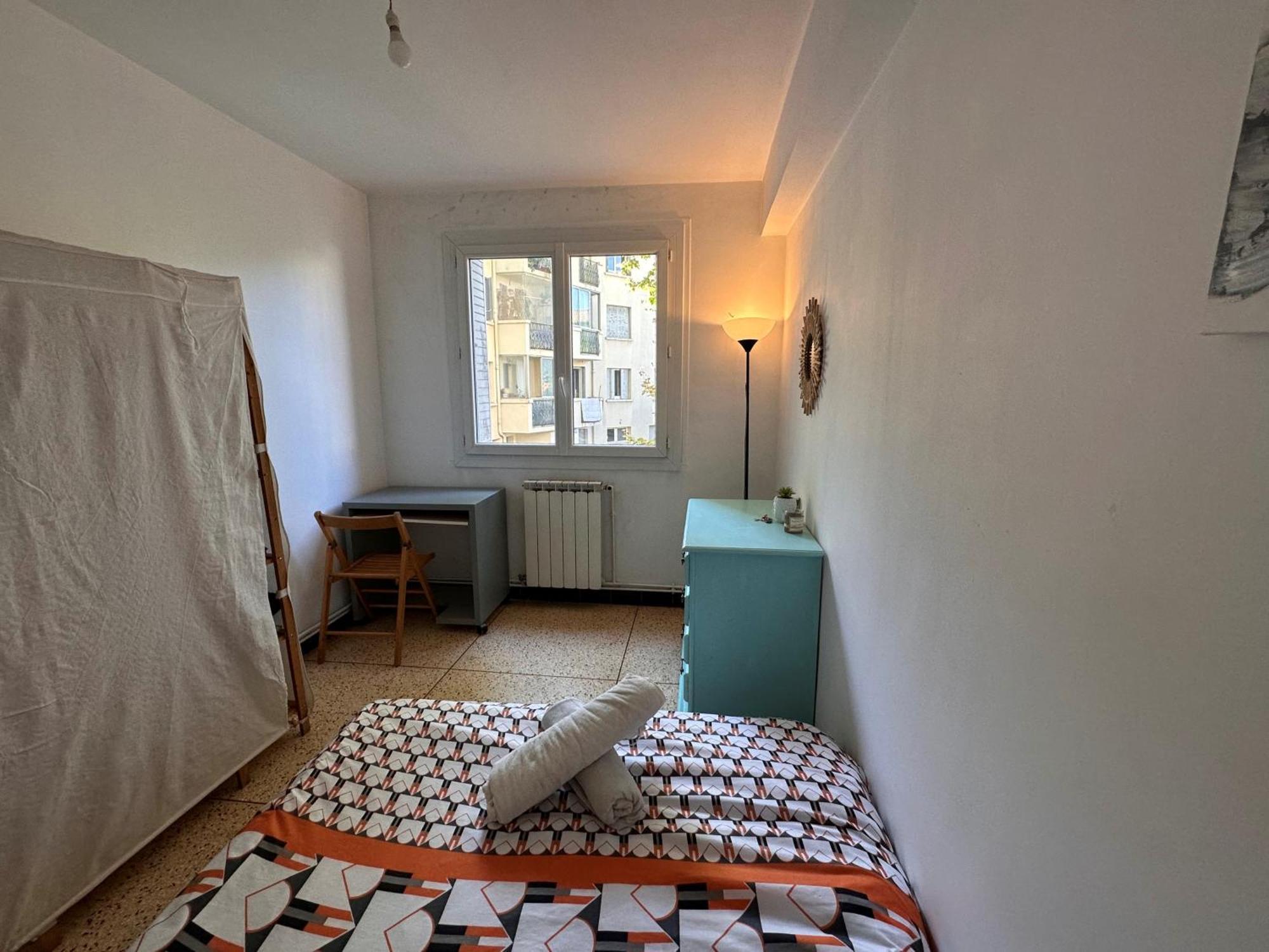 Chambres Dans Grand Appartement - Centre-Ville Montpellier Bagian luar foto