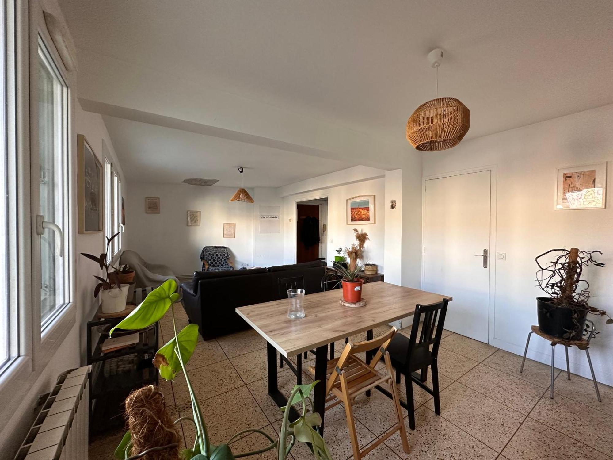 Chambres Dans Grand Appartement - Centre-Ville Montpellier Bagian luar foto